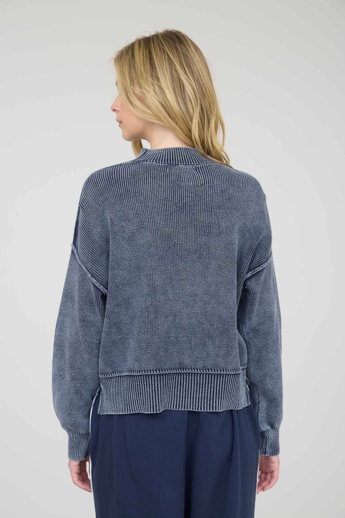 Washed Pullover