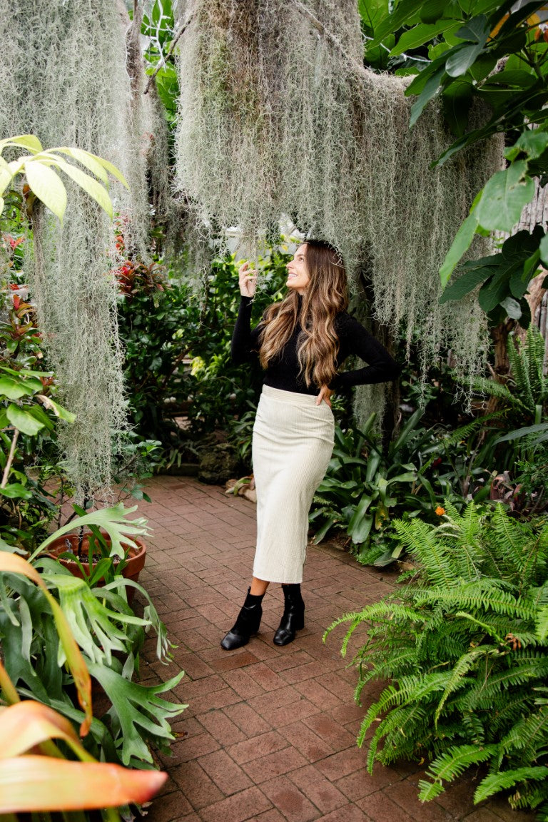 'Laura Velvet Skirt'