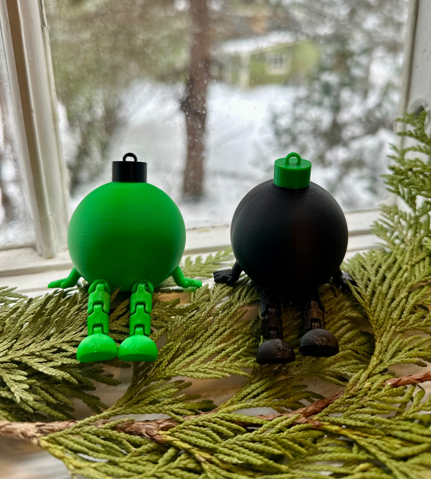 He’s a Green One…Bulb Set of 2