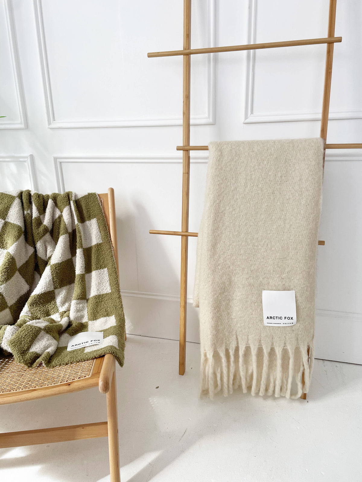 The Reykjavik Throw - Pebble Beige
