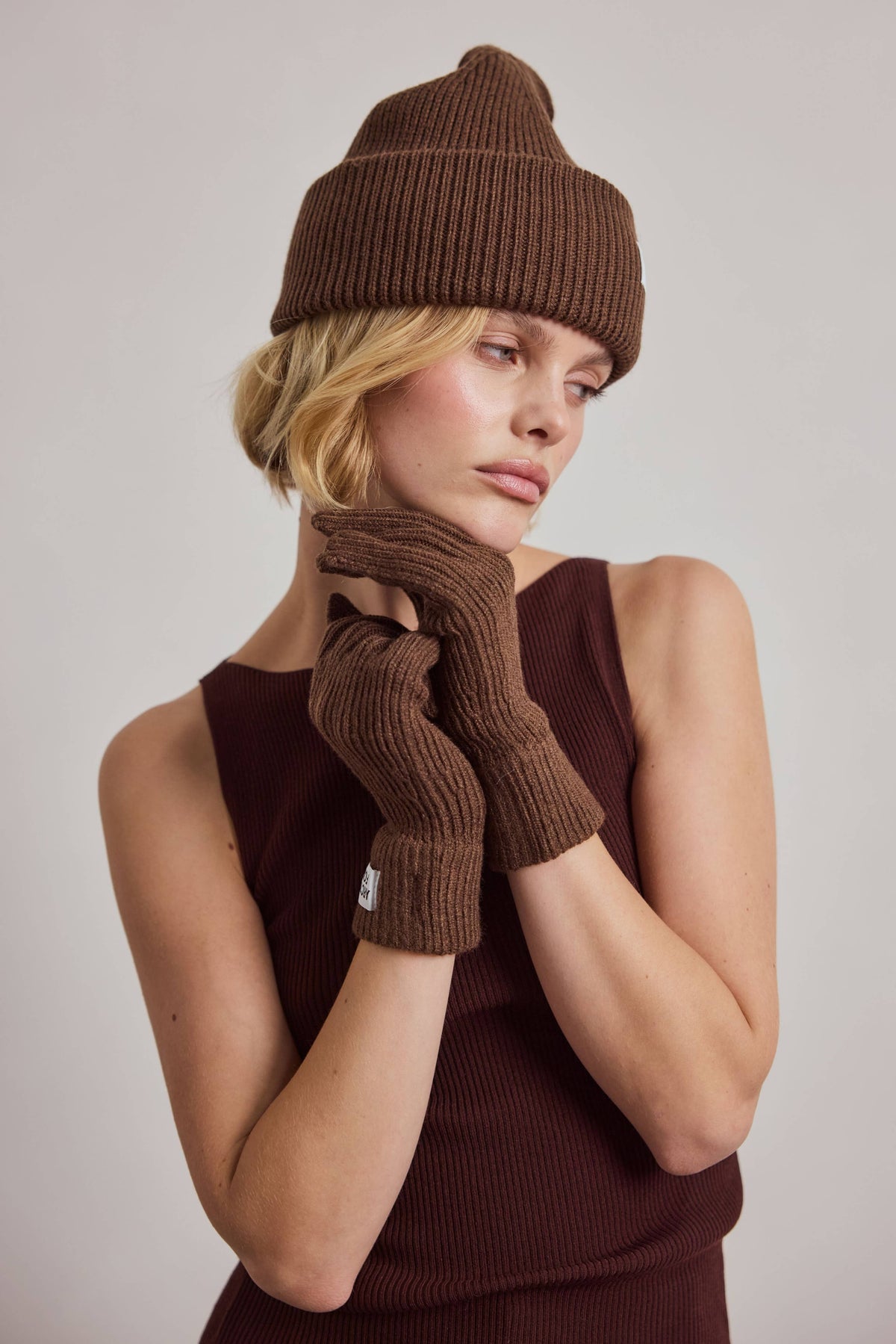 Recycled Bottle Gloves - Chocolate